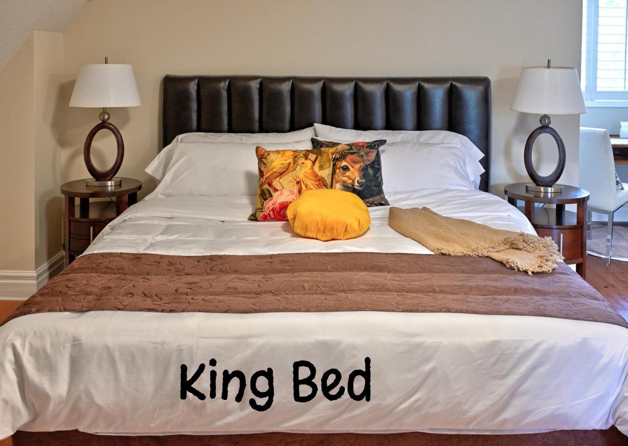 Welcome Home! Acores Bed & Breakfast 토론토 객실 사진